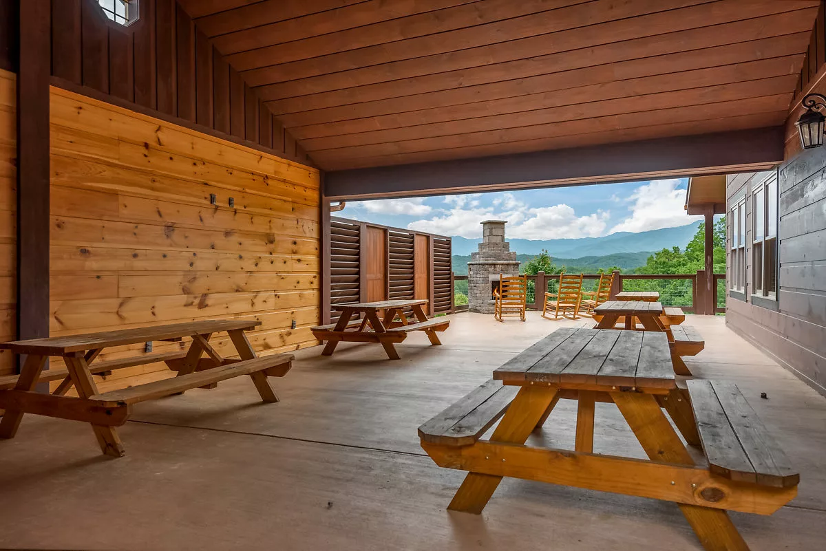 Covered deck with picnic tables